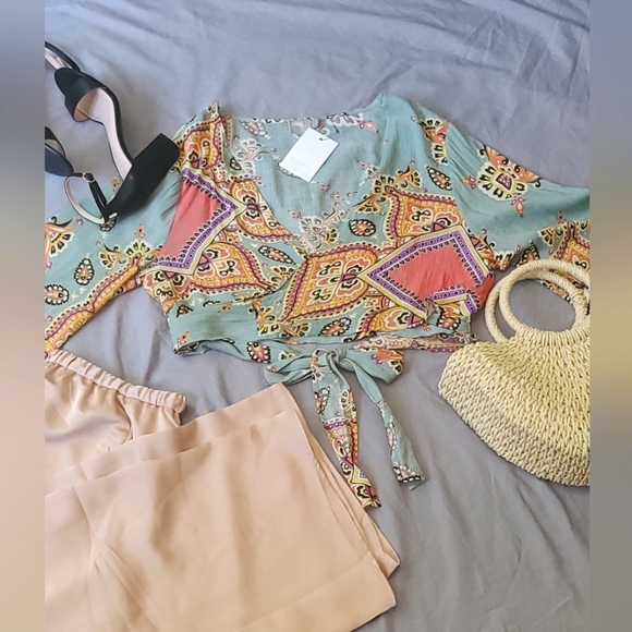 ASOS Curve Paisley Wrap Top Size 14 - Picture 6 of 6